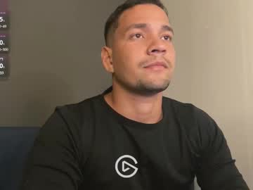 Secretboy5000 Chaturbate stream image from May 24, 2025