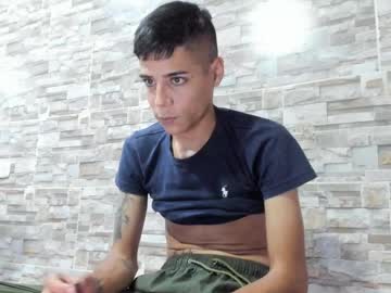 Danielsanta_18 Chaturbate stream image from May 24, 2025