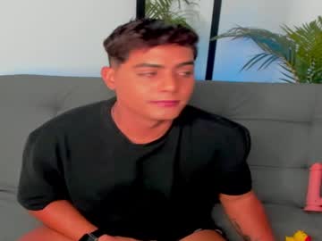 Kyng_Alex5 Chaturbate stream image from May 24, 2025