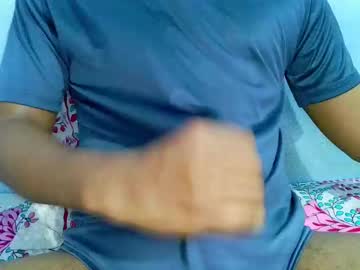 Shy_Eyes_ Chaturbate stream image from May 24, 2025