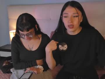 Zowi_Hottiee Chaturbate stream image from May 24, 2025
