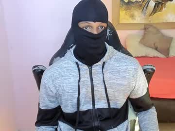 Kenny_Louis Chaturbate stream image from May 24, 2025