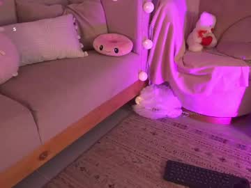 Cheerrysweett Chaturbate stream image from May 24, 2025