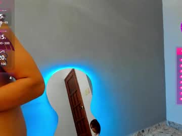 Horrny_18_Victoria Chaturbate stream image from May 24, 2025