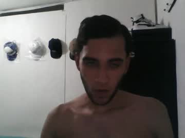Juanfergl2006 Chaturbate stream image from May 24, 2025
