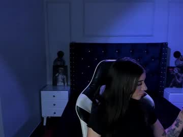 Ema_Moon Chaturbate stream image from May 24, 2025