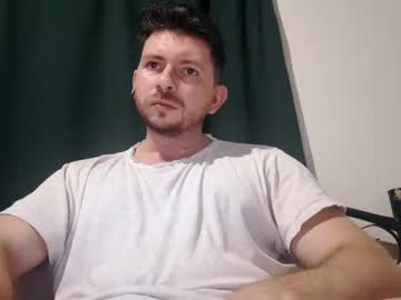 Kenerkener Chaturbate stream image from May 24, 2025