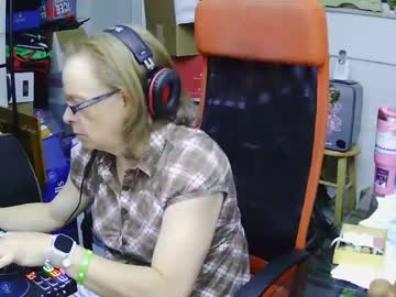 Jessicasdreamz Chaturbate stream image from May 24, 2025