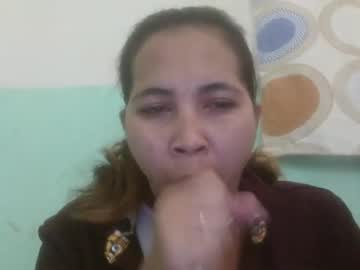 Nirisouh Chaturbate stream image from May 24, 2025