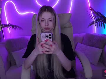Evistarr Chaturbate stream image from May 24, 2025