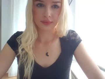 Mileyalone Chaturbate stream image from May 24, 2025
