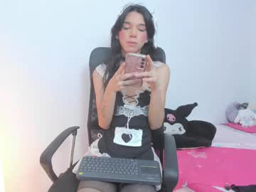 Effy_Miler Chaturbate stream image from May 24, 2025