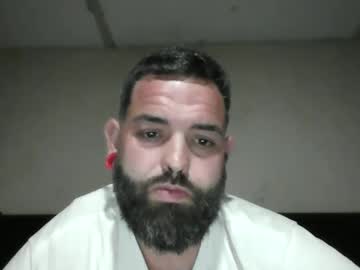 Johhnylong23 Chaturbate stream image from May 24, 2025