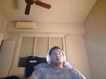 Morocho777 Chaturbate stream image from May 24, 2025