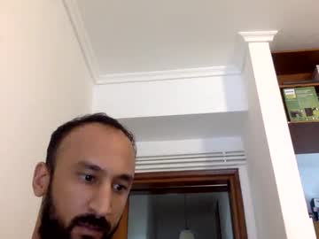 Edgeuk1 Chaturbate stream image from May 24, 2025