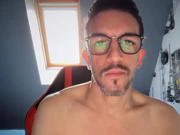 Lebusheur3 Chaturbate stream image from May 24, 2025