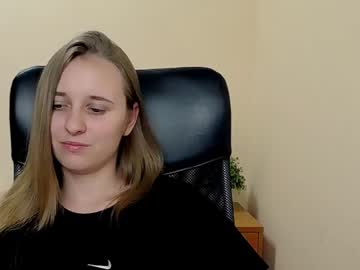 _Nicole_New Chaturbate stream image from May 24, 2025