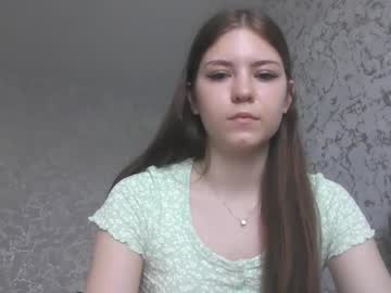 Sweetvivienne Chaturbate stream image from May 24, 2025