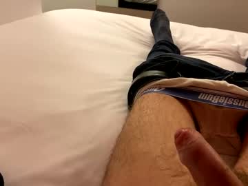 Danbubs Chaturbate stream image from May 24, 2025