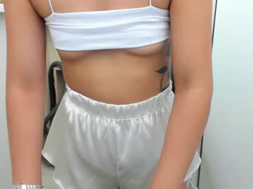 Loral_Angel Chaturbate stream image from May 24, 2025