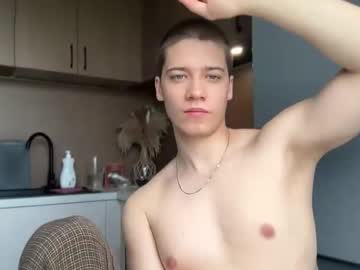 Realsupermichael Chaturbate stream image from May 24, 2025