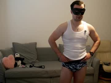 Heymrbooty Chaturbate stream image from May 24, 2025