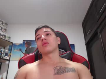 John_S117 Chaturbate stream image from May 24, 2025