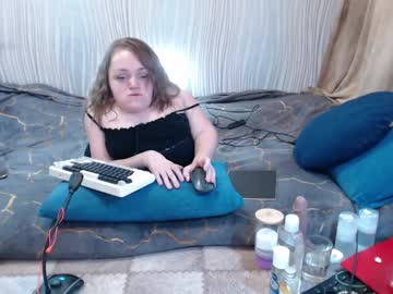 Akindmodel Chaturbate stream image from May 24, 2025