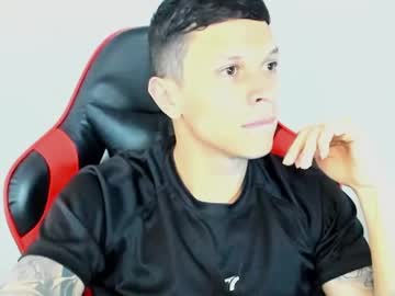 Santi_Alpha Chaturbate stream image from May 24, 2025