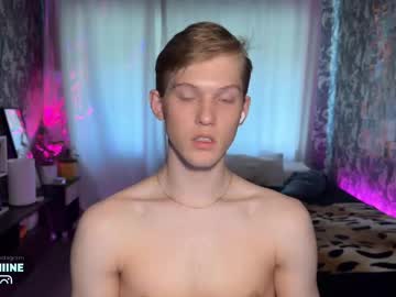 Skies_Shine Chaturbate stream image from May 24, 2025