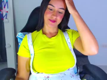 Angie_Dreamgirl Chaturbate stream image from May 24, 2025