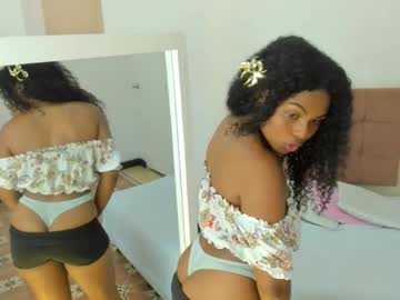 April_Arias Chaturbate stream image from May 24, 2025
