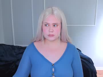 _Voe Chaturbate stream image from May 24, 2025