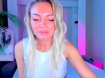 Adriana_Coy_ Chaturbate stream image from May 24, 2025