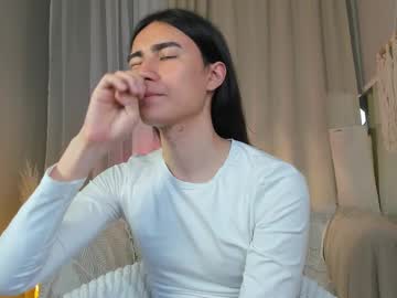 Heyalena Chaturbate stream image from May 24, 2025
