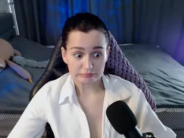 Kira_Yammy Chaturbate stream image from May 24, 2025