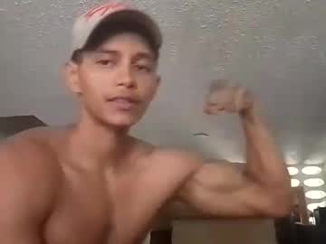 Billy_Willians21 Chaturbate stream image from May 24, 2025