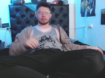 Brad_Hot_Boy Chaturbate stream image from May 24, 2025