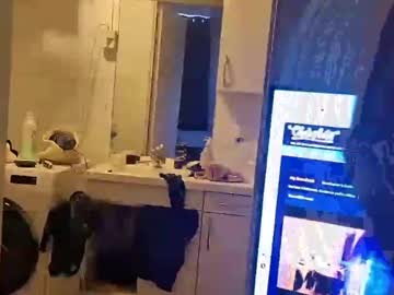 Texandkit Chaturbate stream image from May 24, 2025