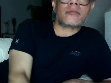 Magosio Chaturbate stream image from May 24, 2025