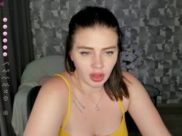 Radiant_Eva Chaturbate stream image from May 24, 2025