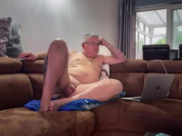 Shyboymat69 Chaturbate stream image from May 24, 2025