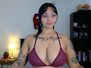 Toothyy Chaturbate stream image from May 24, 2025