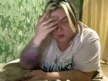 Kiracobb Chaturbate stream image from May 24, 2025