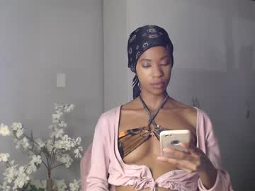 Melonyehsani Chaturbate stream image from May 24, 2025