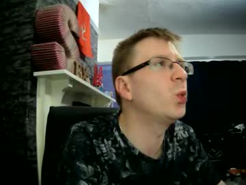 Twistedspiral Chaturbate stream image from May 24, 2025