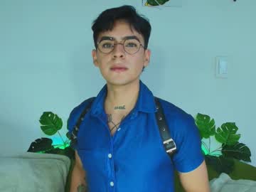 Camilo_Xcam Chaturbate stream image from May 24, 2025