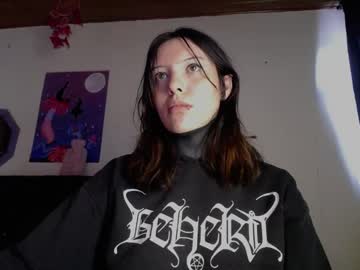 Maliceinwonderland25 Chaturbate stream image from May 24, 2025