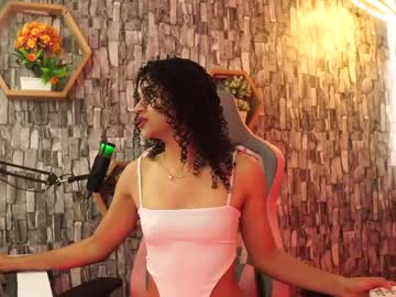 Sweetbonii Chaturbate stream image from May 24, 2025