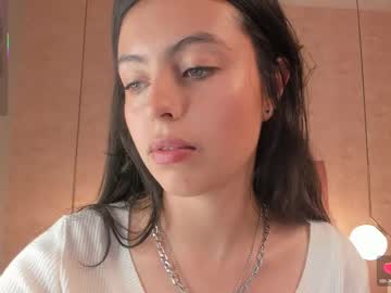 Magic_Fernanda Chaturbate stream image from May 24, 2025